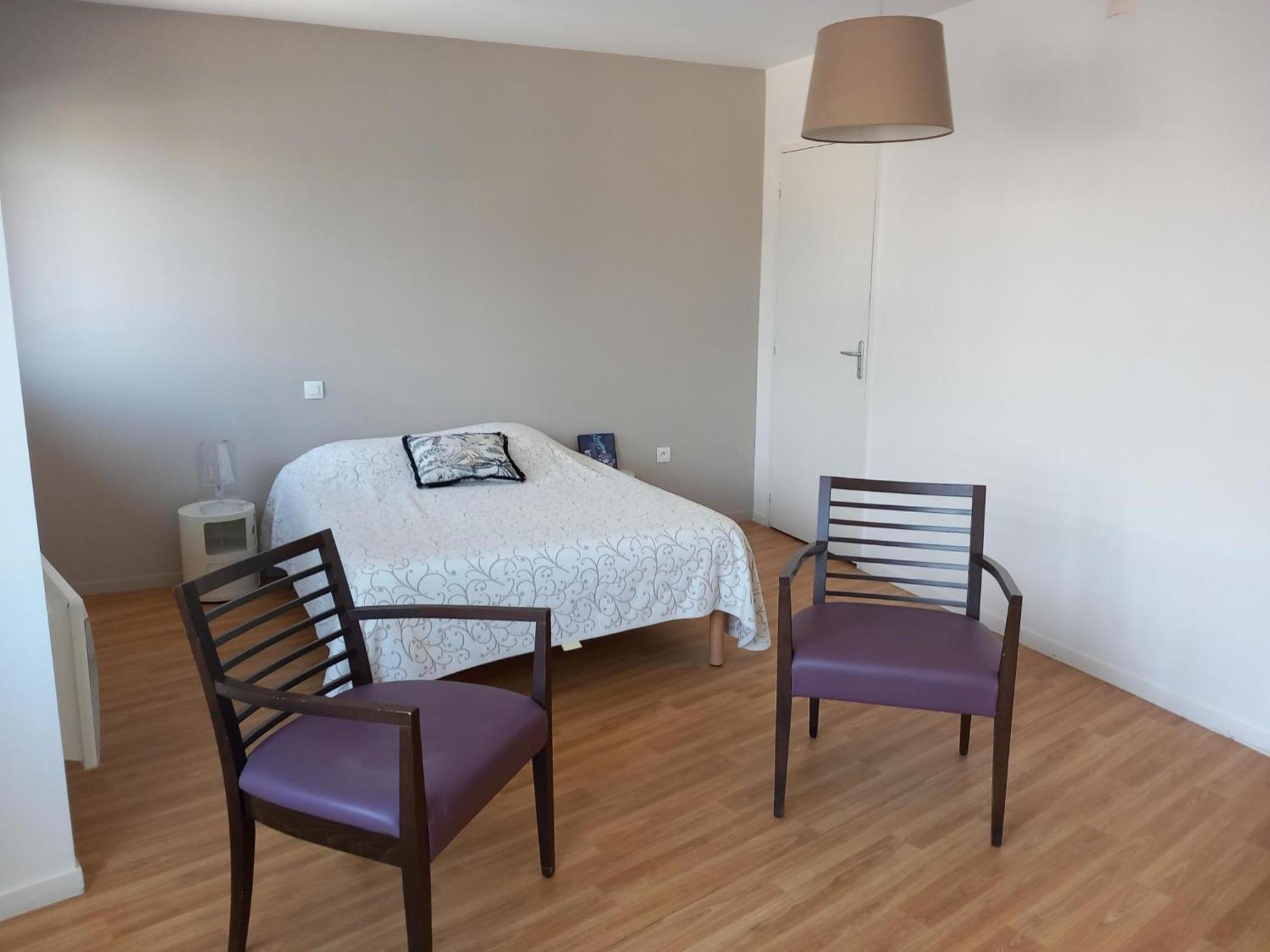 Residence Services Seniors Espace Et Vie Ле-Ман Екстер'єр фото